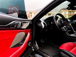 بي ام دبليو 8 الفئة